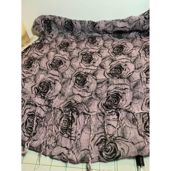 Black and Purple Rose Woven Scarf with Fringe on Ends 21"x62" - Picture 1 of 13